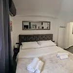 Teo Apartman